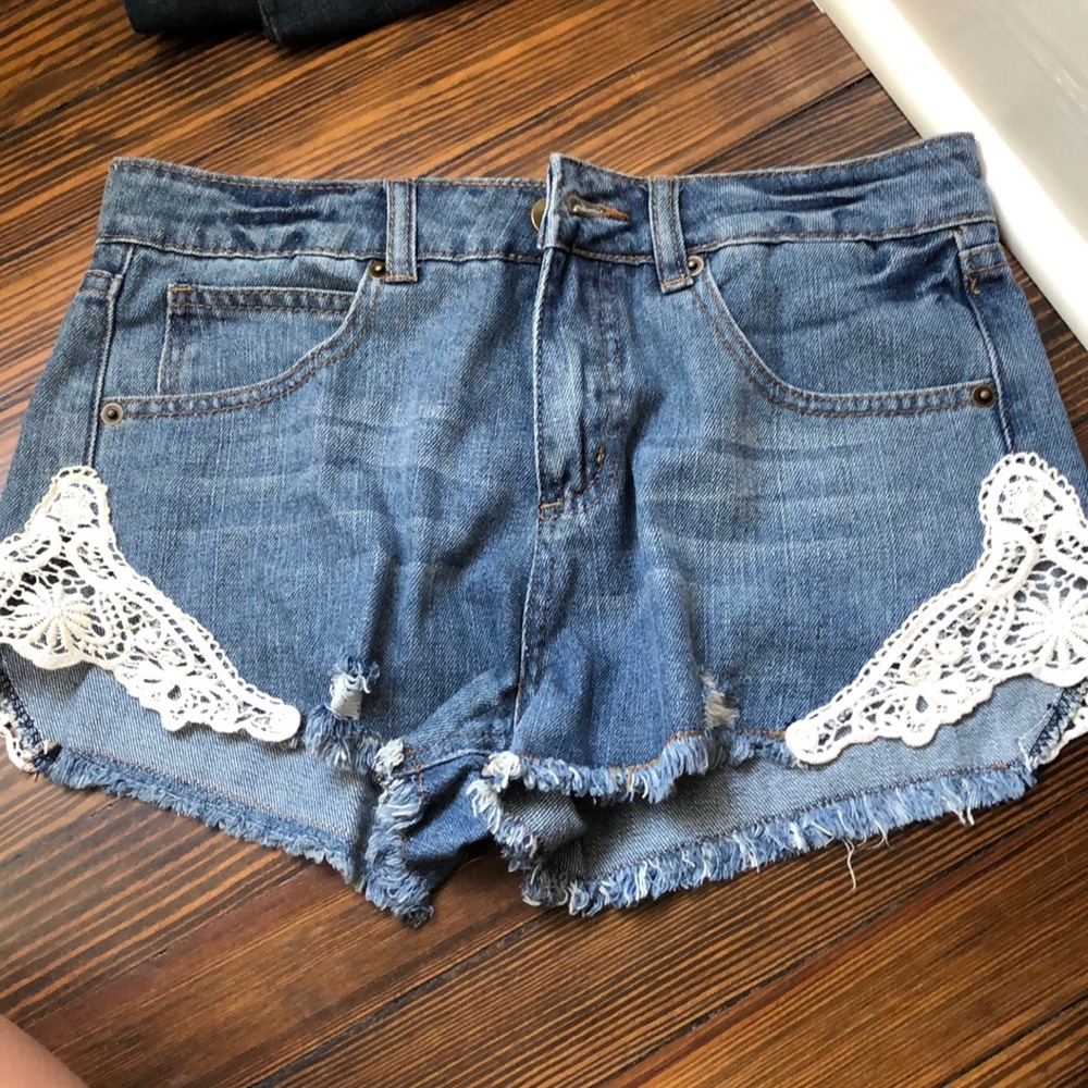 Lace shorts